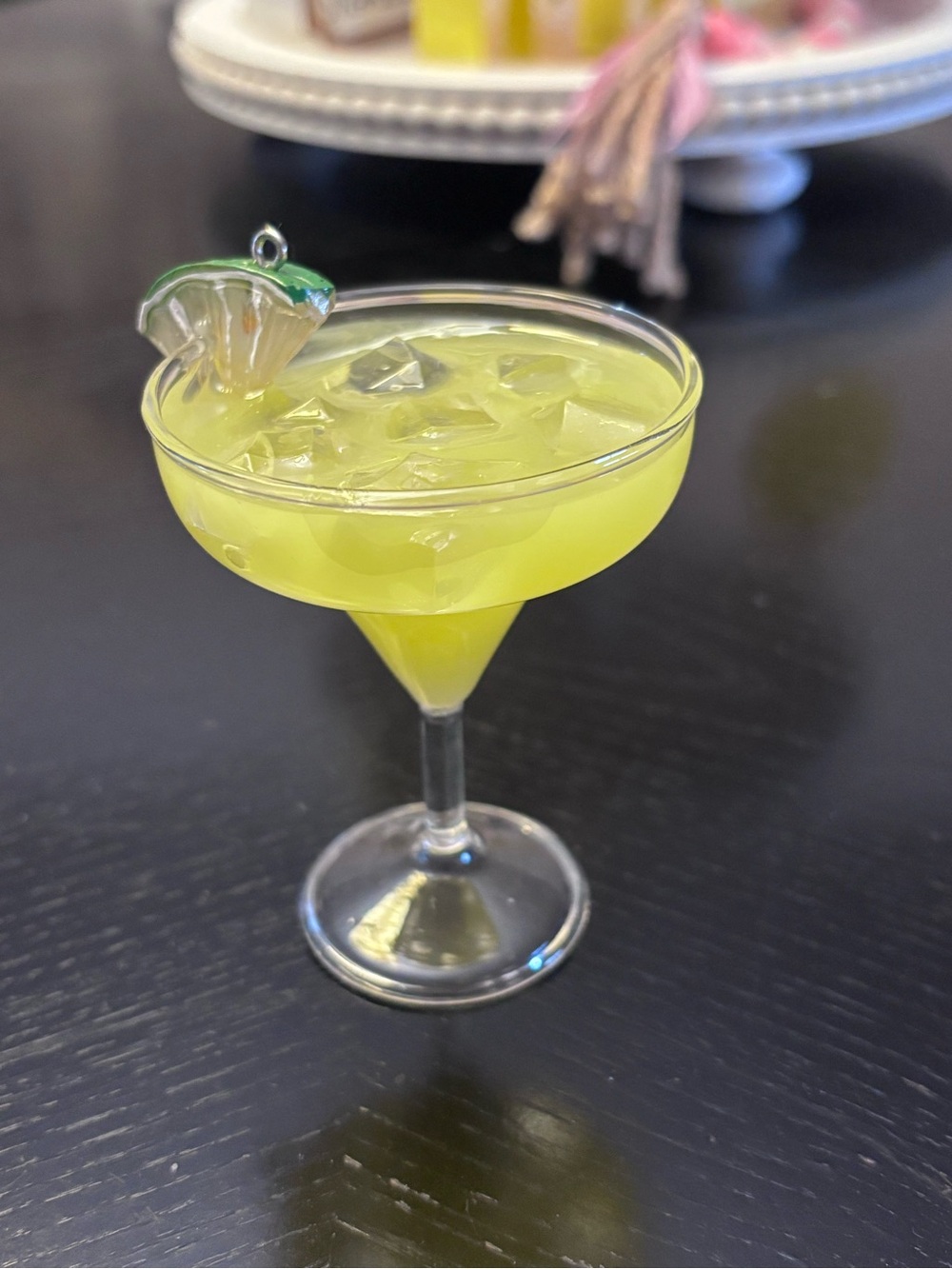 Lime Yellow Cocktail Glass in Stem Coupé